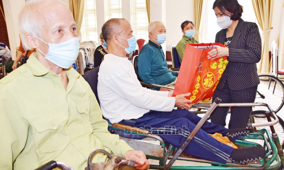 Viết tiếp bài ca cuộc sống và tình yêu