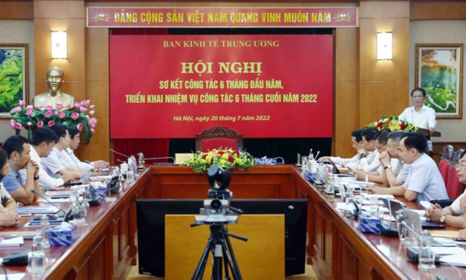 Tập trung tháo gỡ khó khăn cho địa phương, doanh nghiệp