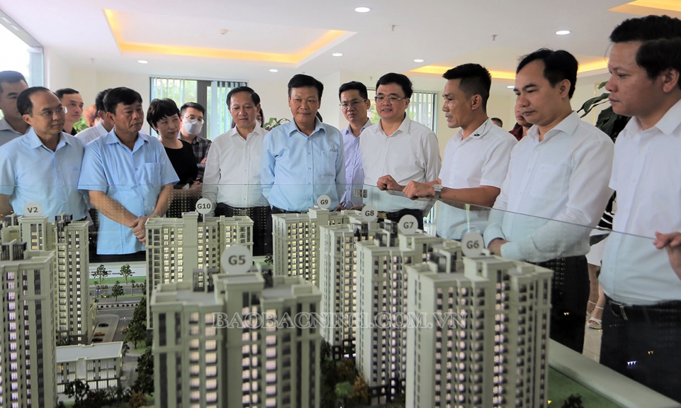 Đoàn công tác liên ngành Trung ương khảo sát hiện trạng phát triển của đơn vị dự kiến thành lập thị xã Quế Võ