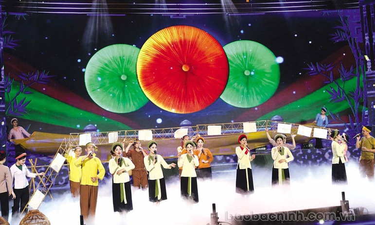Ngân vang những bài ca lao động