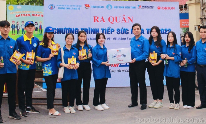 Hơn 500 tình nguyện viên tham gia “Tiếp sức mùa thi” Kỳ thi tốt nghiệp THPT năm 2022