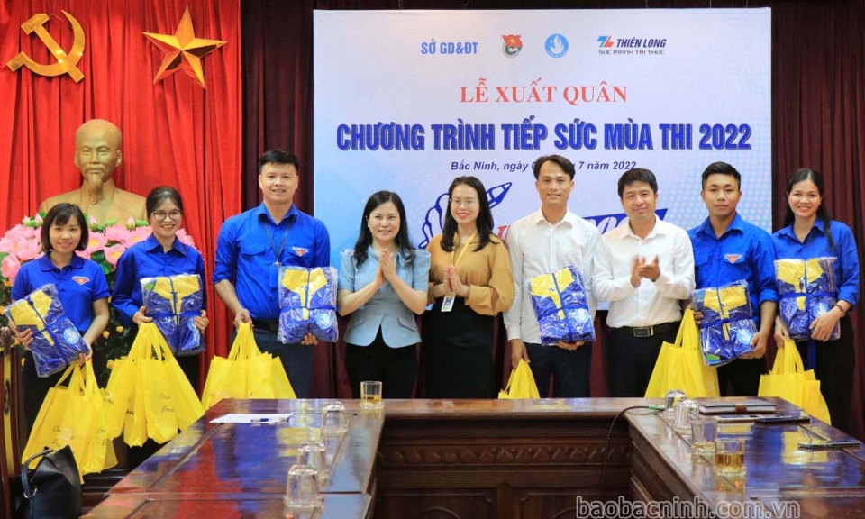 Xuất quân Chương trình  “Tiếp sức mùa thi” năm 2022