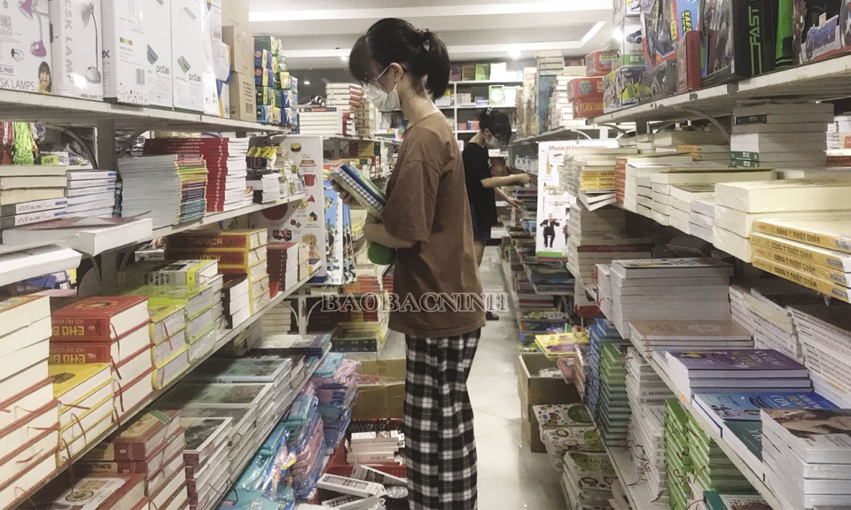 Nỗi lo cũ với sách giáo khoa mới