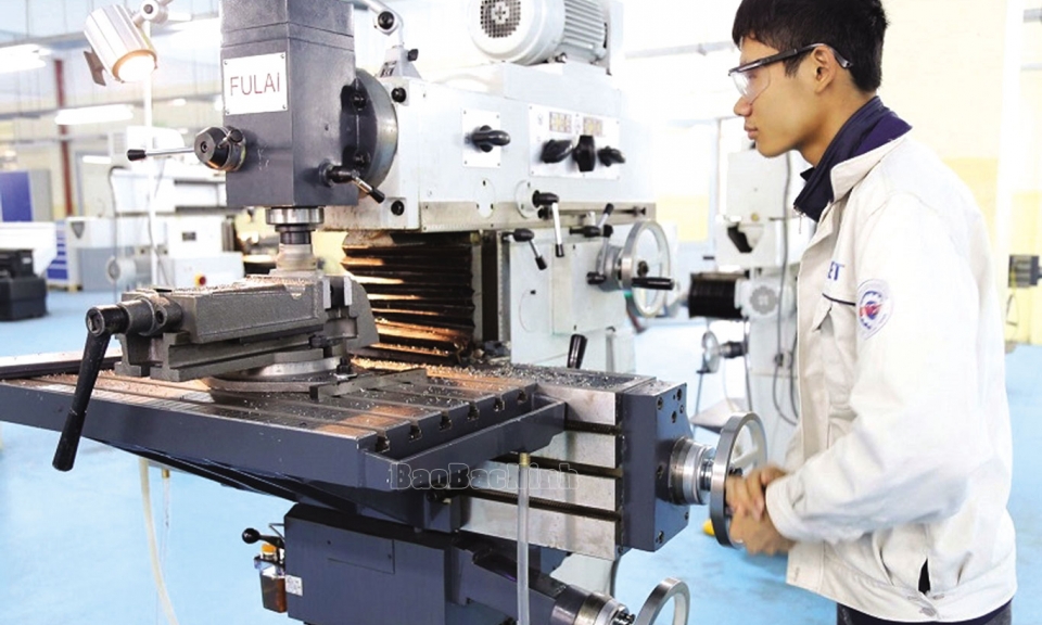 Nâng cao kỹ năng nghề cho sinh viên  qua mô hình đào tạo mới