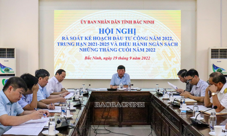 UBND tỉnh rà soát kế hoạch đầu tư công và điều hành ngân sách