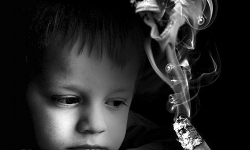 1 giờ hút thuốc lá thụ động tương đương hút 10 điếu thuốc