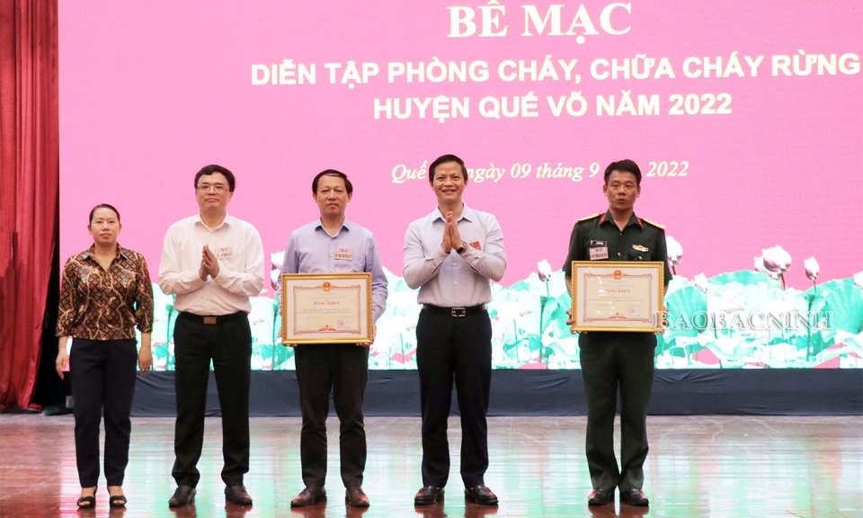Diễn tập phòng cháy, chữa cháy rừng huyện Quế Võ