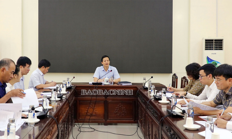 Đôn đốc, tháo gỡ khó khăn giải ngân vốn đầu tư công năm 2022