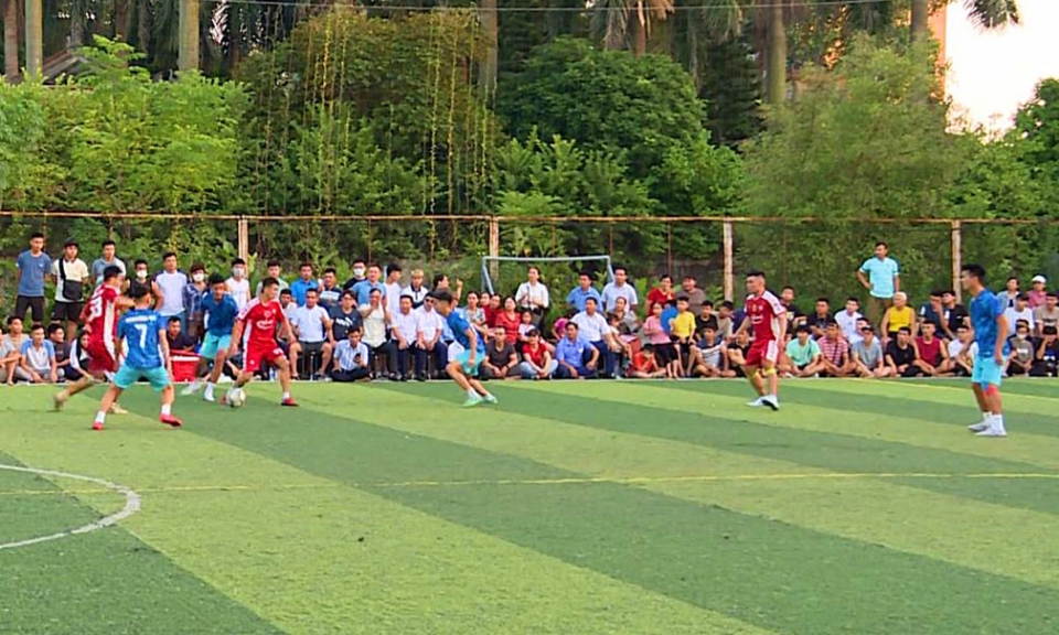 Bế mạc Giải bóng đá Thanh niên thành phố Từ Sơn năm 2022