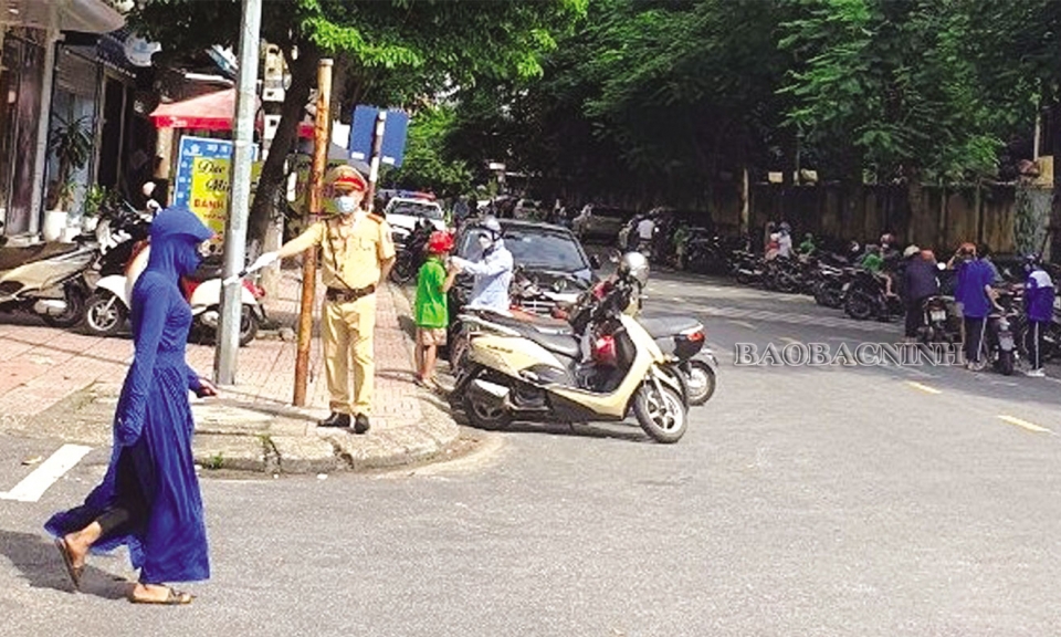 Chấp hành pháp luật khi tham gia giao thông