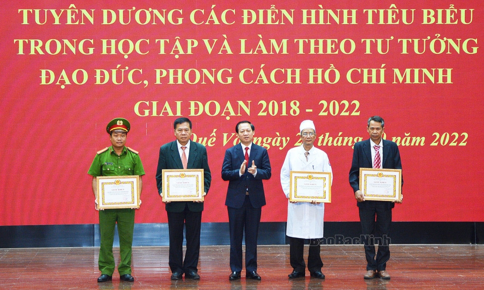 Quế Võ sơ kết 1 năm thực hiện Kết luận số 01 của Bộ Chính trị