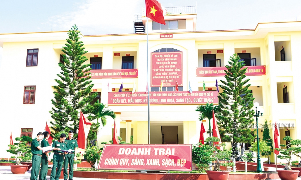 Xây dựng doanh trại chính quy,  sáng, xanh, sạch, đẹp