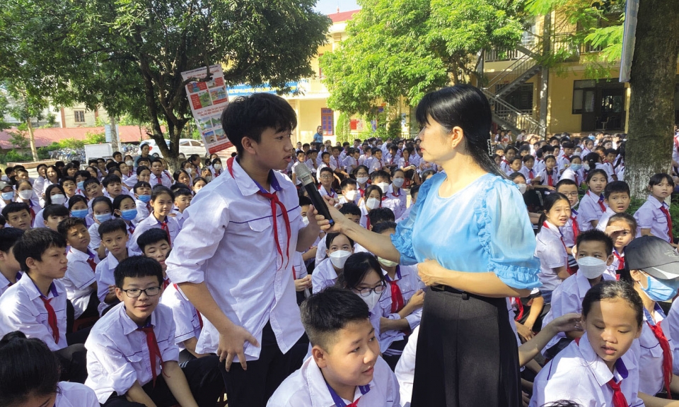 Trang bị kiến thức phòng chống  bạo lực, xâm hại cho trẻ em