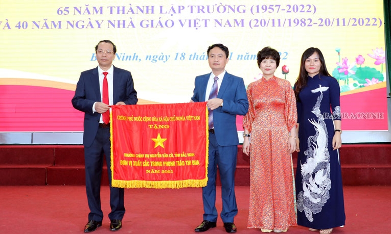 Trường Chính trị Nguyễn Văn Cừ kỷ niệm 65 năm thành lập và 40 năm Ngày Nhà giáo Việt Nam 20-11