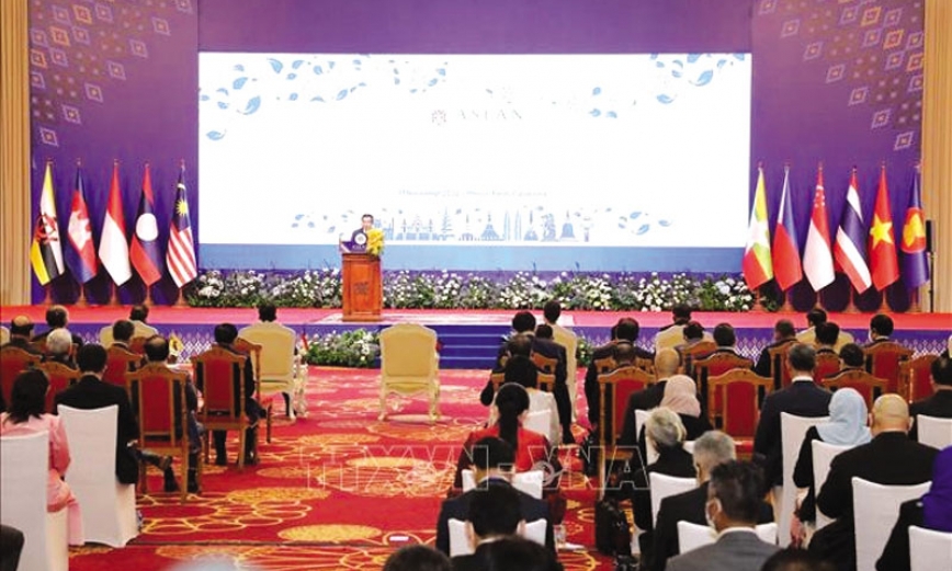 Bế mạc Hội nghị Cấp cao ASEAN lần thứ 40, 41 và các hội nghị cấp cao liên quan