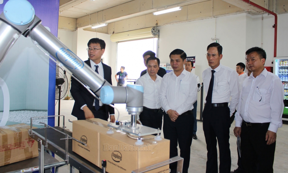 Giới thiệu mô hình trình diễn kỹ thuật sản xuất các thiết bị phòng sạch và hệ thống điều hoà không khí dùng trong công nghiệp