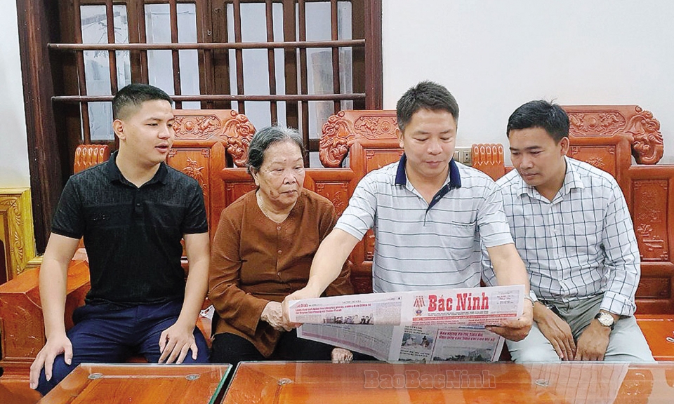 Nâng cao hiệu quả  việc mua và đọc báo Đảng