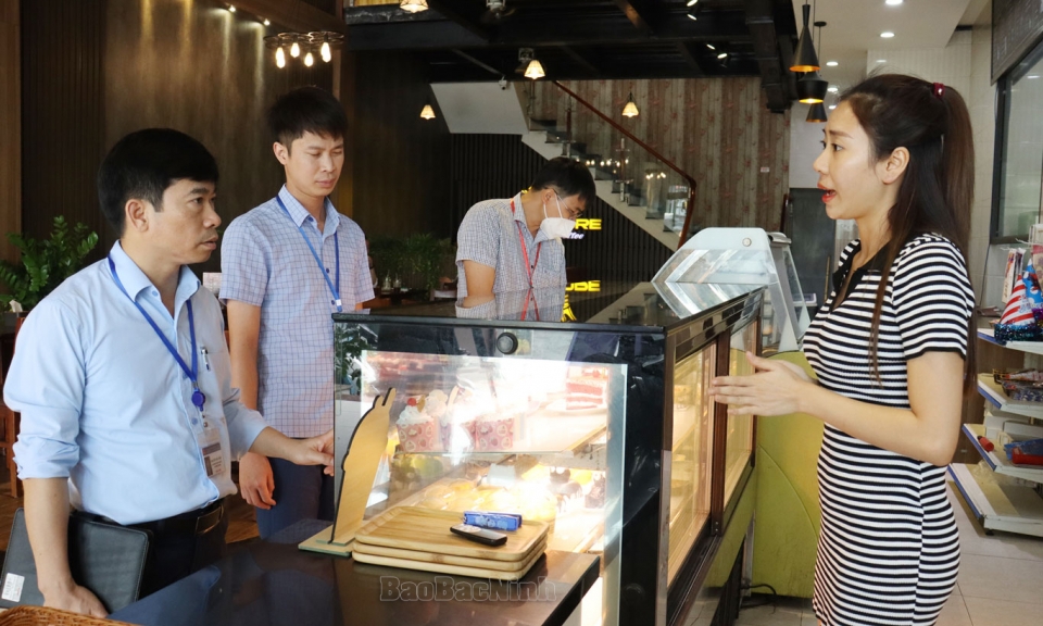 Tăng cường thanh tra, kiểm tra, hậu kiểm công tác bảo đảm an toàn thực phẩm