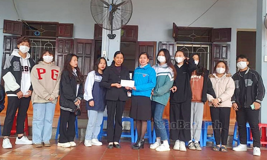 Huyện Đoàn Lương Tài tổ chức chương trình nói chuyện truyền thống