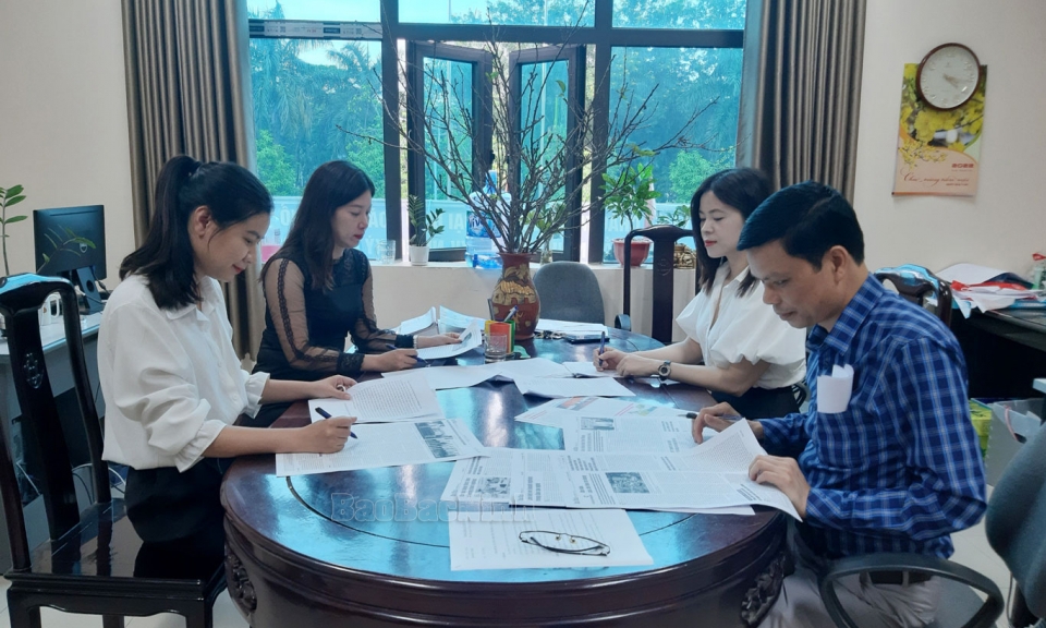 Chuyện làm báo Tết
