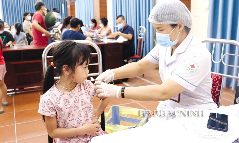 Linh hoạt bù đắp thiếu hụt  nhân lực y tế cơ sở