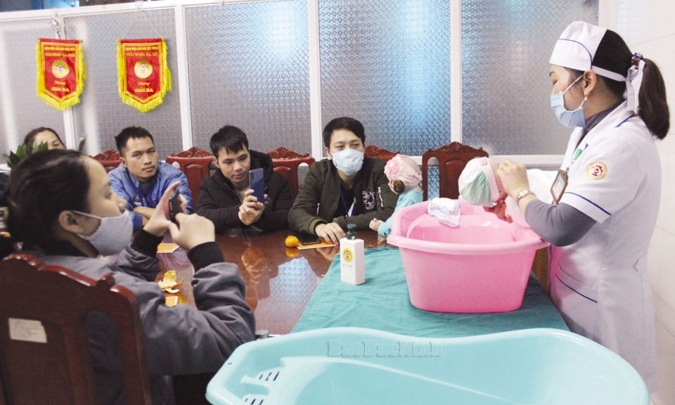 Chăm sóc và bảo vệ những mầm xanh tương lai