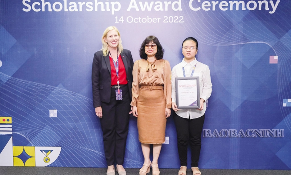 Cô gái khiếm thị giành học bổng Đại học RMIT