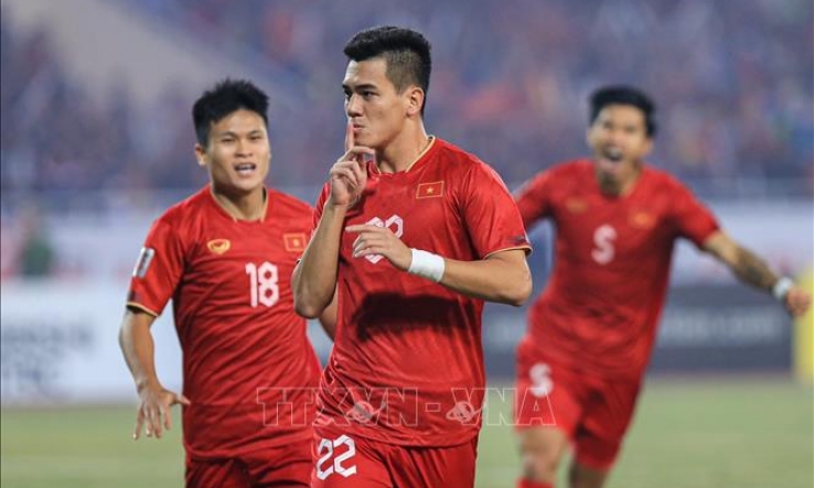 Tiến Linh lập cú đúp, Việt Nam giành vé vào chung kết AFF Cup 2022