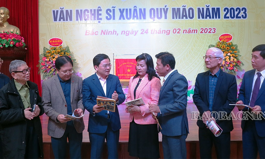 Gặp mặt văn nghệ sĩ Xuân Quý Mão 2023
