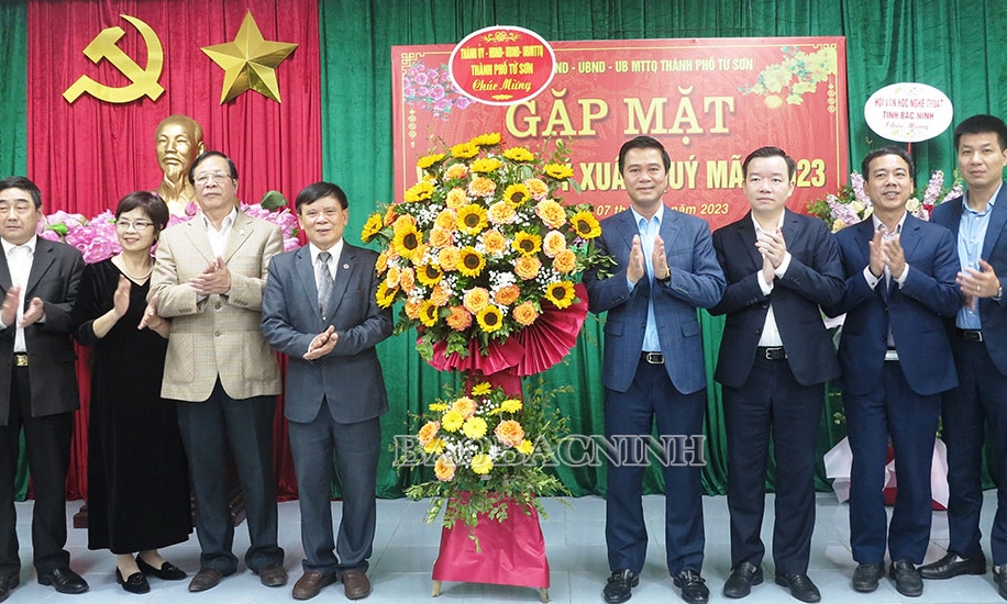 Thành phố Từ Sơn gặp mặt văn nghệ sĩ đầu xuân