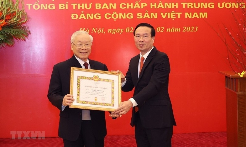 Lễ trao Huy hiệu 55 năm tuổi Đảng tặng Tổng Bí thư Nguyễn Phú Trọng