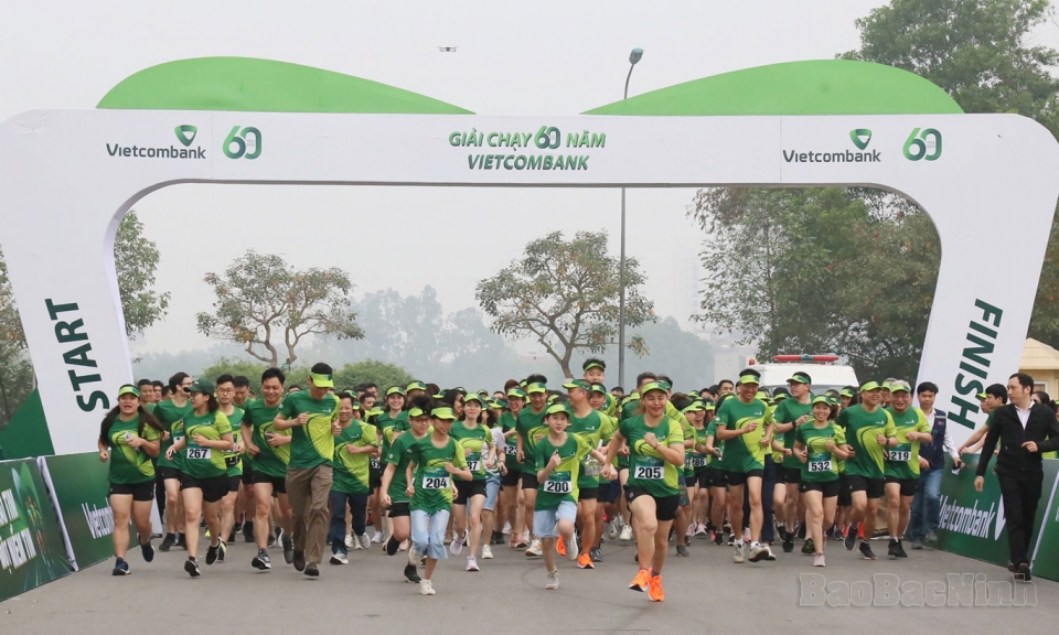 Giải chạy 60 năm Vietcombank “Vạn trái tim - Một niềm tin”