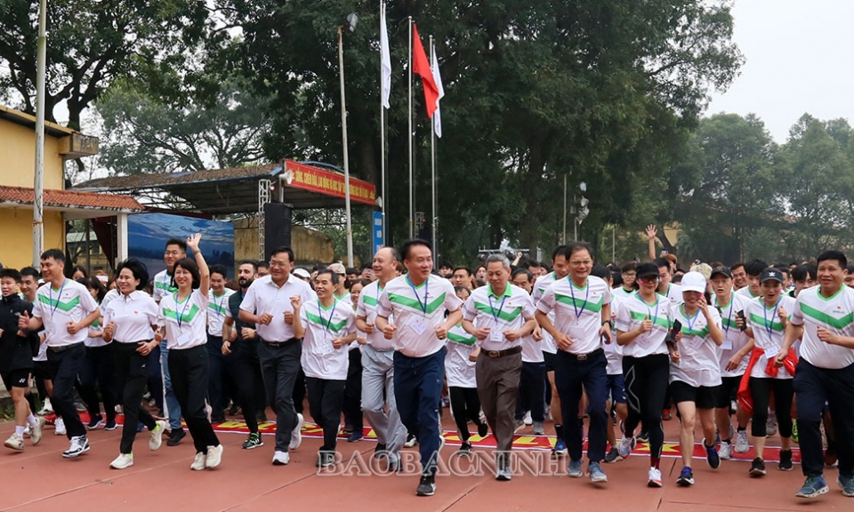 Gần 1.500 người tham gia Chương trình FUN RUN- Chạy hưởng ứng ASIAD 19