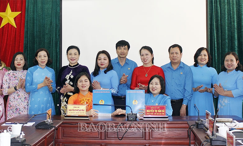 Ký kết Chương trình phối hợp giữa Liên đoàn Lao động tỉnh và Hội Liên hiệp Phụ nữ tỉnh