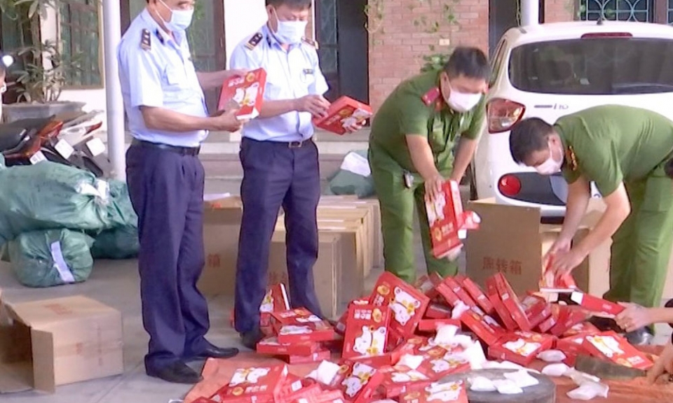Phát hiện, xử lý 19 vụ vận chuyển, kinh doanh hàng giả, hàng vi phạm về quyền sở hữu công nghiệp