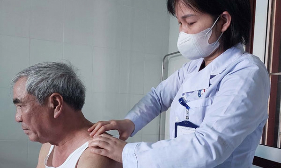 Phát triển khám, chữa bệnh  bằng y học cổ truyền từ tuyến xã
