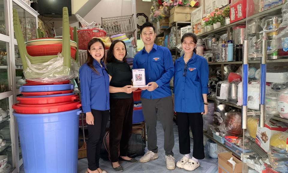 Thanh niên phường Thị Cầu tích cực, chủ động chuyển đổi số