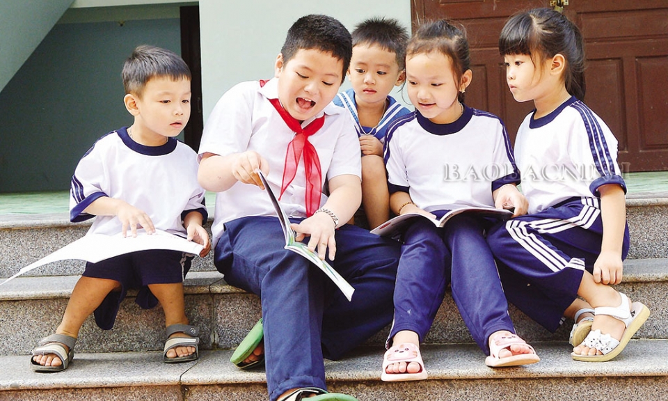 “Gieo hạt giống” nơi biển đảo tiền tiêu