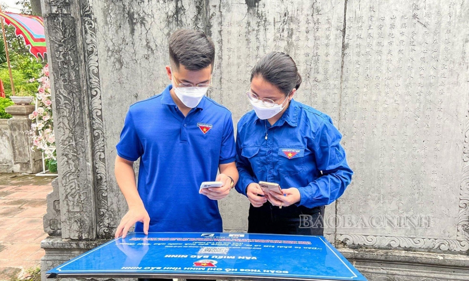 56 khu di tích, địa chỉ đỏ được gắn bảng mã quét QR Code