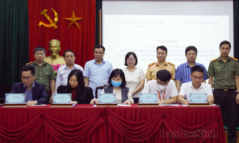 Tuyên truyền An toàn giao thông cho các doanh nghiệp và người lao động trong các KCN