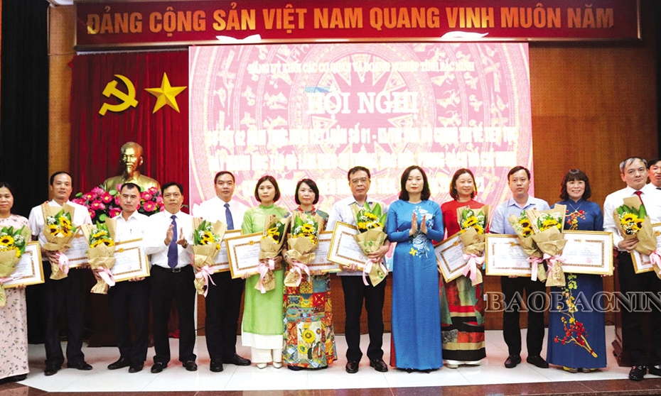 Nhiều cách làm hay trong học và làm theo Bác  ở Đảng bộ Khối các Cơ quan và Doanh nghiệp tỉnh