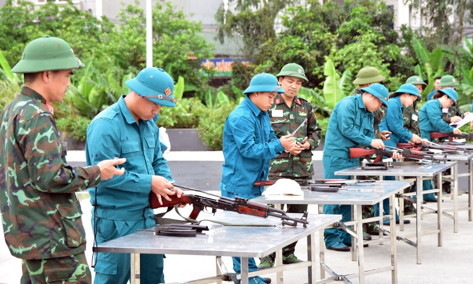 Hội thao dân quân tự vệ thành phố Từ Sơn