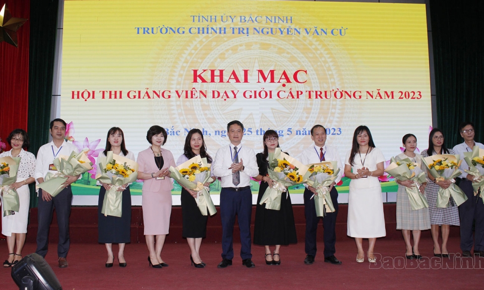 Hội thi giảng viên dạy giỏi Trường Chính trị Nguyễn Văn Cừ