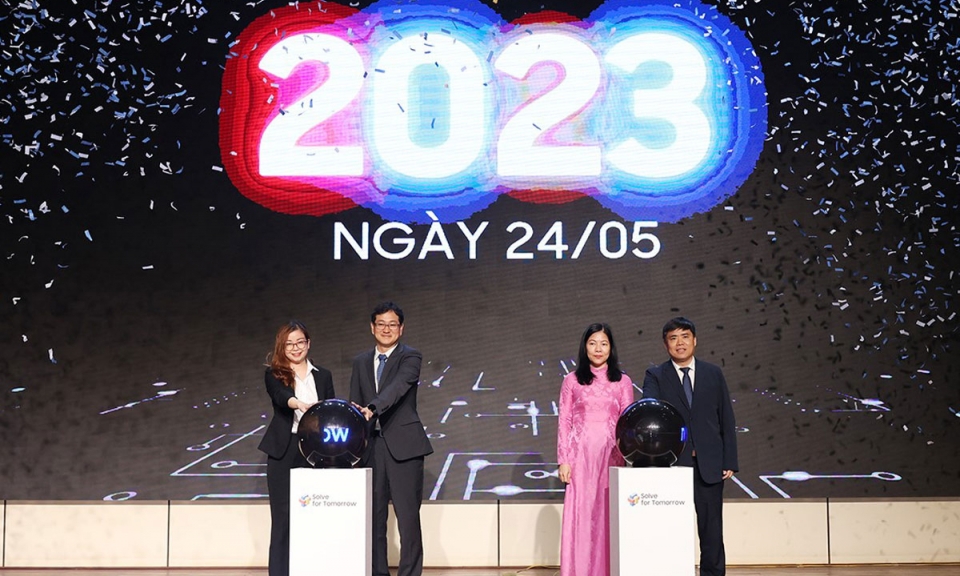 Samsung Việt Nam  khởi động cuộc thi Solve for Tomorrow 2023