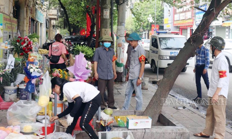 Quế Võ xử lý hơn 100 trường hợp vi phạm trật tự ATGT