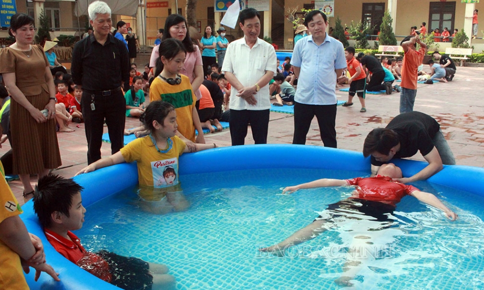 Truyền thông phòng chống bạo lực, xâm hại, tai nạn thương tích trẻ em
