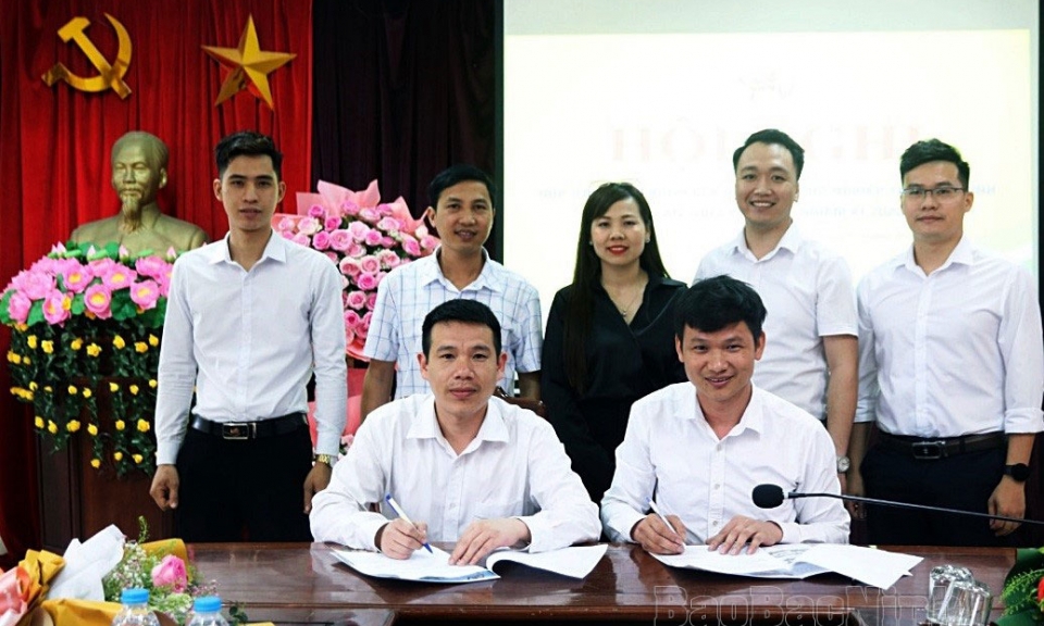CLB Đầu tư và Khởi nghiệp tỉnh kết nạp 8 thành viên mới