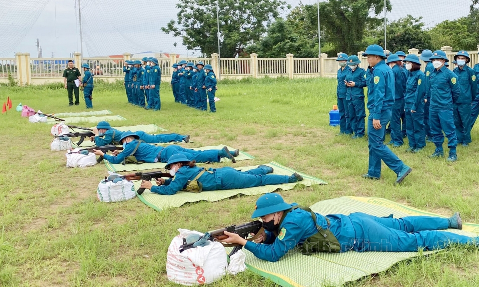 Dân quân tự vệ Yên Phong hoàn thành huấn luyện và dân vận đợt 1 năm 2023