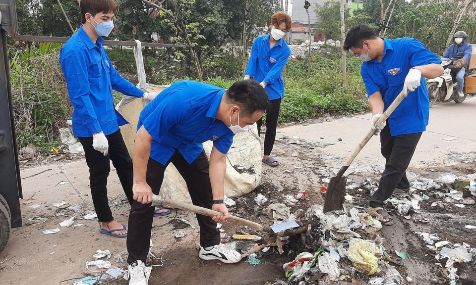 Thanh niên Song Liễu góp sức xây dựng quê hương
