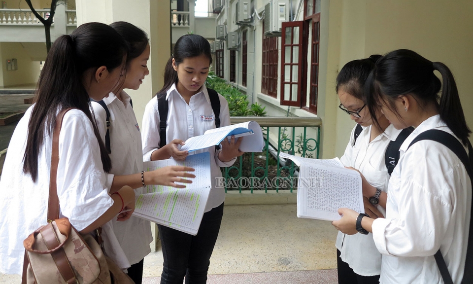 Tuyển thẳng 50 học sinh vào lớp 10 công lập năm học 2023-2024